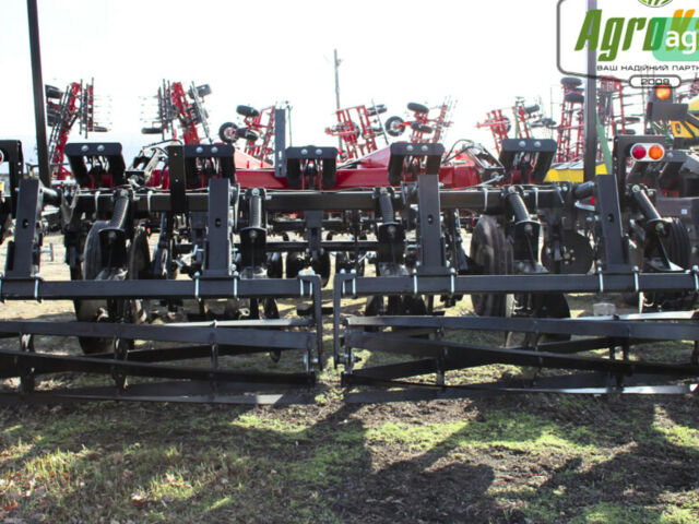 Кейс 530, об'ємом двигуна 0 л та пробігом 0 тис. км за 39464 $, фото 10 на Automoto.ua