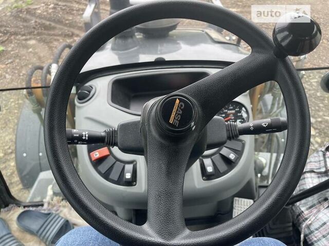 Оранжевый Кейс 570, объемом двигателя 3.9 л и пробегом 110 тыс. км за 73000 $, фото 2 на Automoto.ua