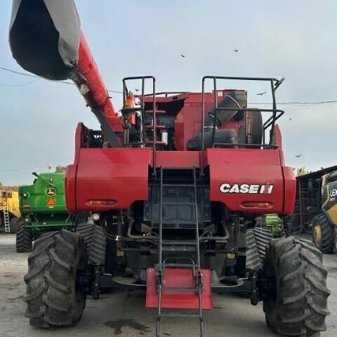 Красный Кейс 8120, объемом двигателя 0 л и пробегом 0 тыс. км за 103374 $, фото 4 на Automoto.ua
