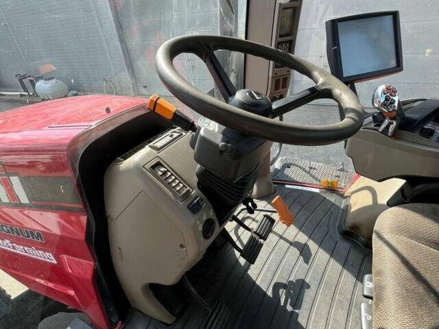 Червоний Кейс Magnum, об'ємом двигуна 0 л та пробігом 0 тис. км за 93423 $, фото 27 на Automoto.ua