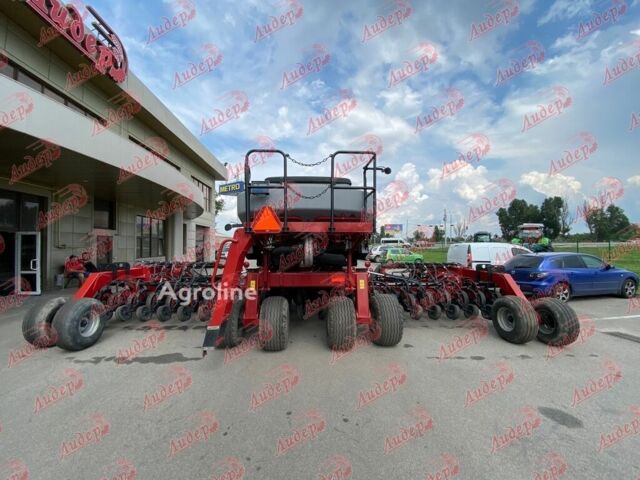 Красный Кейс Другая, объемом двигателя 0 л и пробегом 0 тыс. км за 173495 $, фото 19 на Automoto.ua