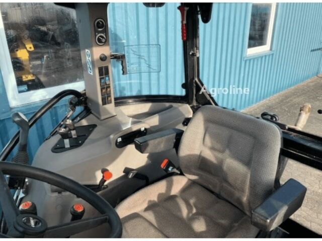 Красный Кейс Другая, объемом двигателя 0 л и пробегом 0 тыс. км за 41944 $, фото 4 на Automoto.ua