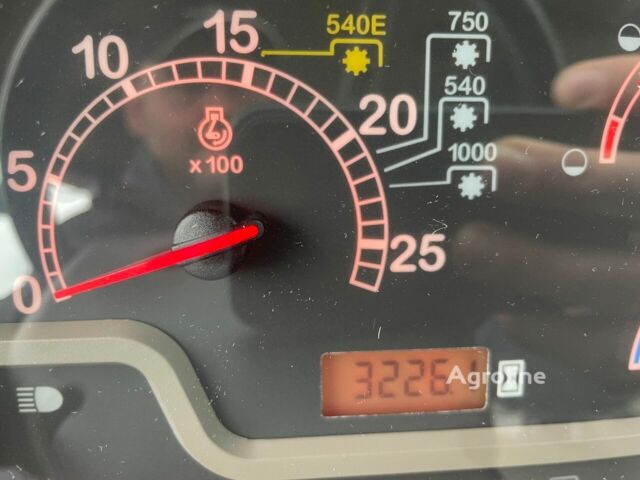 Кейс Другая 2017 в Лебедине на Automoto.ua Красный Кейс Другая, объемом двигателя 0 л и пробегом 0 тыс. км за 36002 $, фото 10 на Automoto.ua