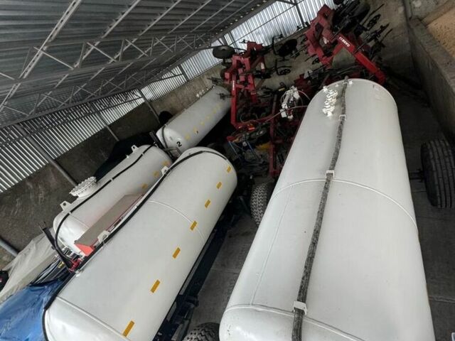 Червоний Кейс Другая, об'ємом двигуна 0 л та пробігом 0 тис. км за 75596 $, фото 3 на Automoto.ua