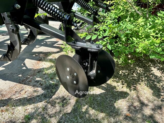 Красный Кейс Другая, объемом двигателя 0 л и пробегом 0 тыс. км за 46521 $, фото 1 на Automoto.ua