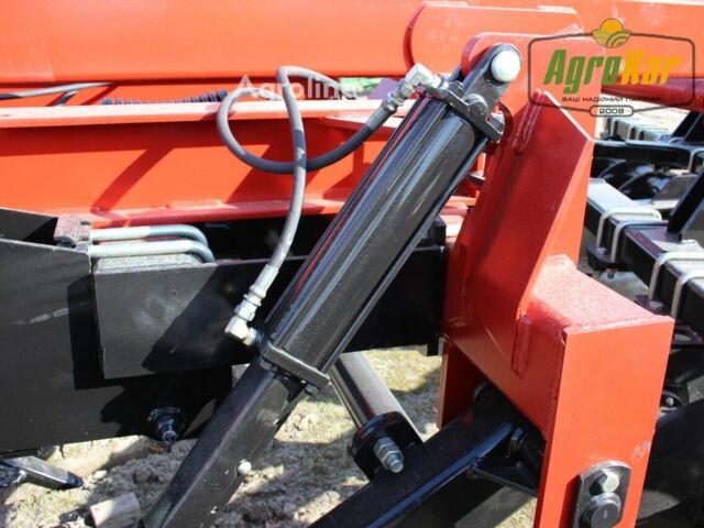 Красный Кейс Другая, объемом двигателя 0 л и пробегом 0 тыс. км за 45348 $, фото 11 на Automoto.ua