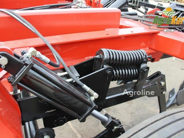 Красный Кейс Другая, объемом двигателя 0 л и пробегом 0 тыс. км за 53488 $, фото 9 на Automoto.ua