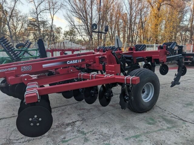 Красный Кейс Другая, объемом двигателя 0 л и пробегом 0 тыс. км за 46521 $, фото 11 на Automoto.ua