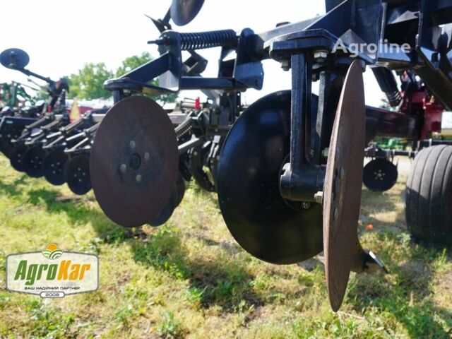 Красный Кейс Другая, объемом двигателя 0 л и пробегом 0 тыс. км за 1696074 $, фото 9 на Automoto.ua