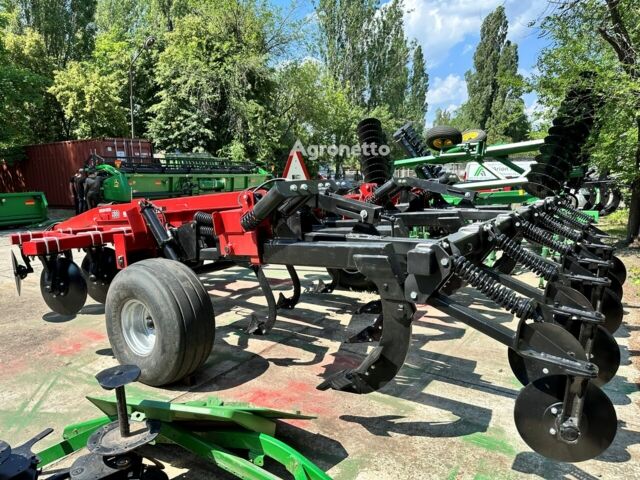 Красный Кейс Другая, объемом двигателя 0 л и пробегом 0 тыс. км за 46521 $, фото 12 на Automoto.ua