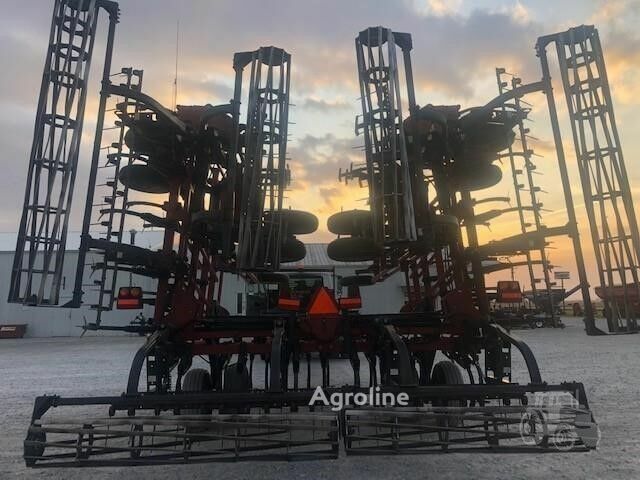 Красный Кейс Другая, объемом двигателя 0 л и пробегом 0 тыс. км за 44682 $, фото 2 на Automoto.ua