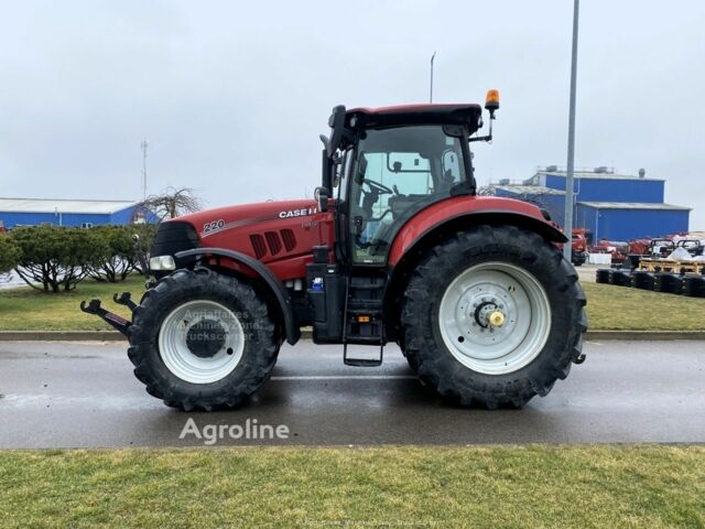 Красный Кейс Puma 220, объемом двигателя 0 л и пробегом 0 тыс. км за 92314 $, фото 1 на Automoto.ua