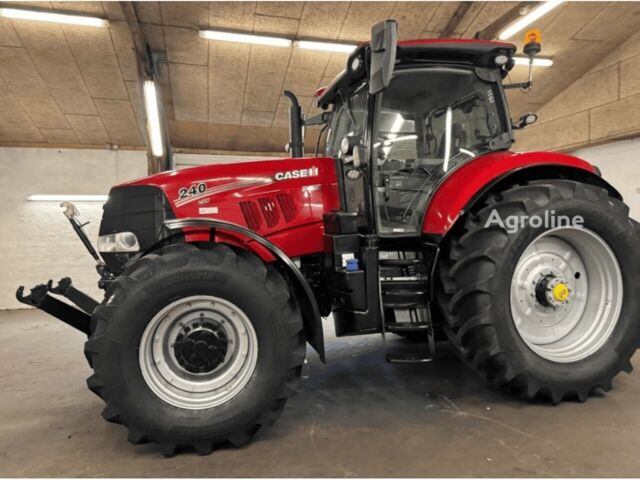 Красный Кейс Puma 240, объемом двигателя 0 л и пробегом 0 тыс. км за 90612 $, фото 3 на Automoto.ua