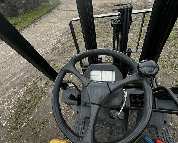 Жовтий Катерпіллер 20, об'ємом двигуна 0 л та пробігом 4 тис. км за 12333 $, фото 12 на Automoto.ua