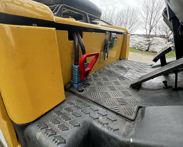 Жовтий Катерпіллер 20, об'ємом двигуна 0 л та пробігом 4 тис. км за 12333 $, фото 16 на Automoto.ua