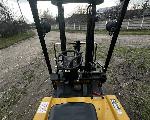 Жовтий Катерпіллер 20, об'ємом двигуна 0 л та пробігом 4 тис. км за 12333 $, фото 10 на Automoto.ua