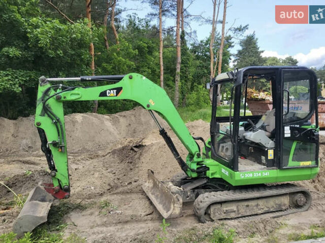 Катерпиллер 302.5, объемом двигателя 0 л и пробегом 4 тыс. км за 26763 $, фото 1 на Automoto.ua