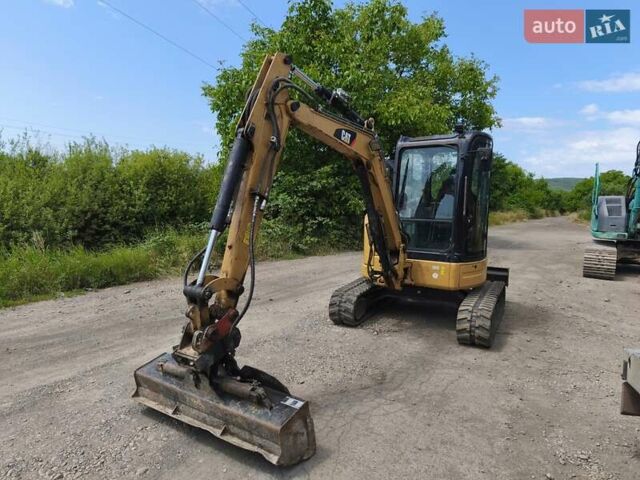 Желтый Катерпиллер 304, объемом двигателя 2.4 л и пробегом 36 тыс. км за 39736 $, фото 3 на Automoto.ua