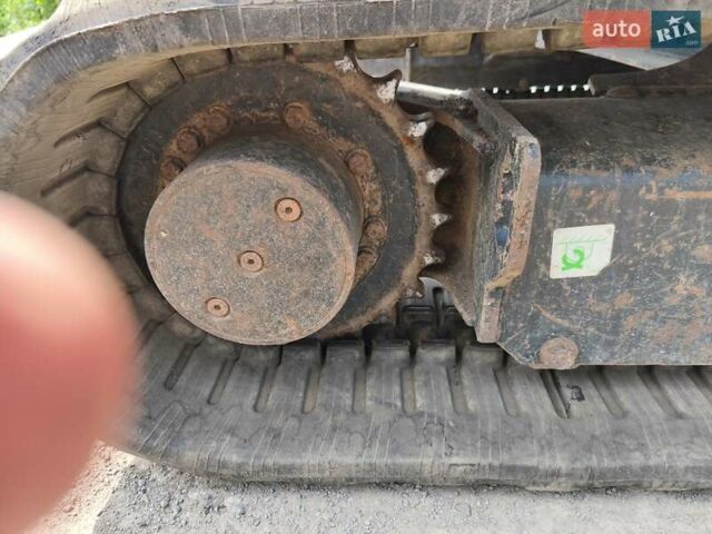 Желтый Катерпиллер 304, объемом двигателя 2.4 л и пробегом 36 тыс. км за 39736 $, фото 6 на Automoto.ua