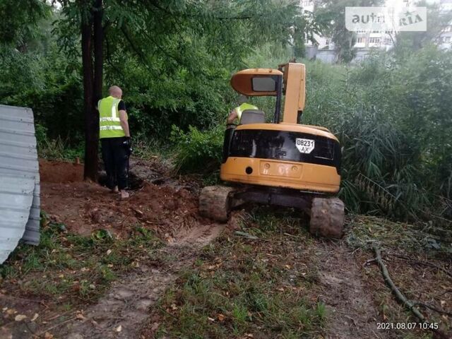 Катерпіллер 305, об'ємом двигуна 2.5 л та пробігом 7 тис. км за 10500 $, фото 2 на Automoto.ua