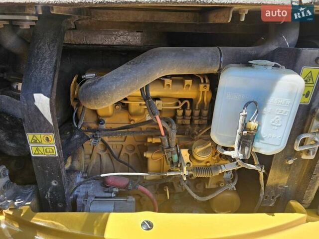 Желтый Катерпиллер 305, объемом двигателя 0 л и пробегом 420 тыс. км за 43000 $, фото 6 на Automoto.ua