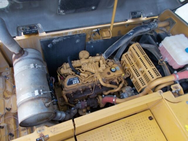 Катерпиллер 320EL, объемом двигателя 0 л и пробегом 0 тыс. км за 92835 $, фото 2 на Automoto.ua