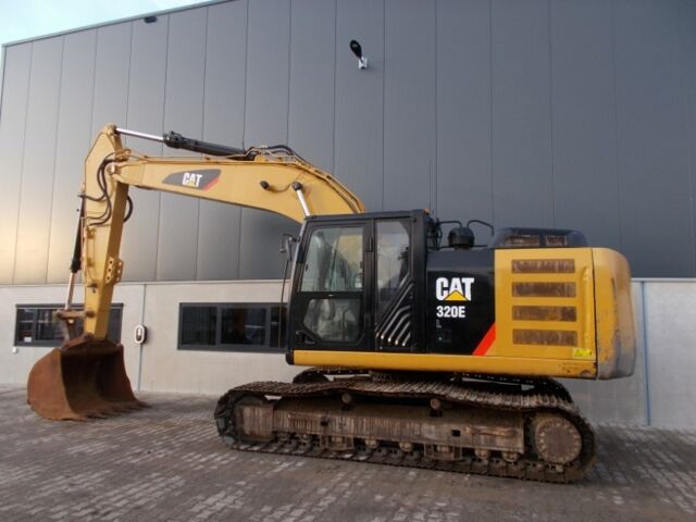 Катерпиллер 320EL, объемом двигателя 0 л и пробегом 0 тыс. км за 92835 $, фото 3 на Automoto.ua