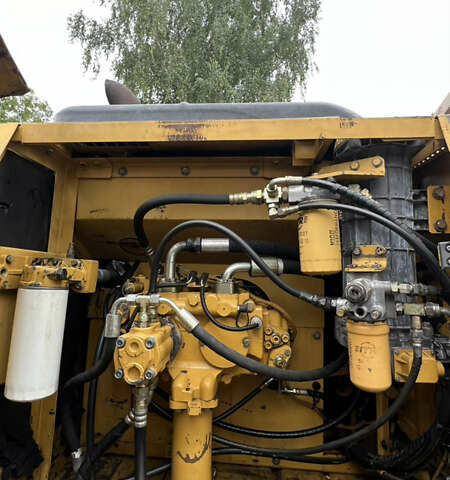 Катерпиллер 322, объемом двигателя 0 л и пробегом 8 тыс. км за 43000 $, фото 6 на Automoto.ua