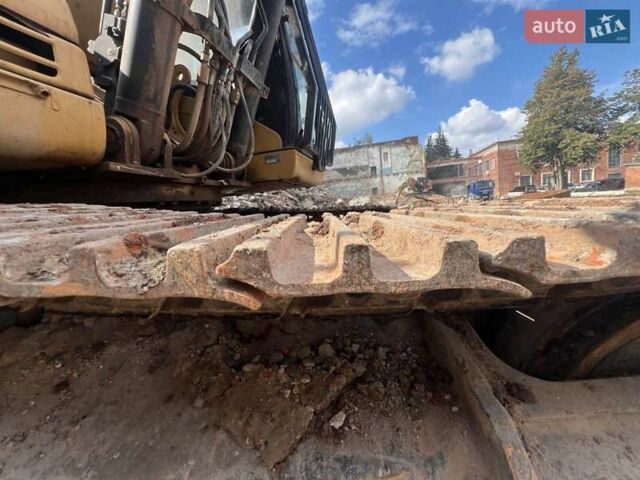 Катерпіллер 325, об'ємом двигуна 0 л та пробігом 0 тис. км за 65941 $, фото 6 на Automoto.ua