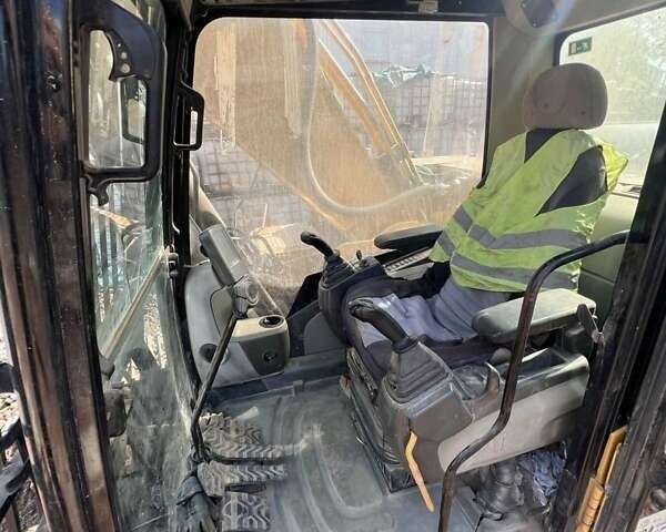 Катерпіллер 325, об'ємом двигуна 0 л та пробігом 0 тис. км за 65941 $, фото 3 на Automoto.ua