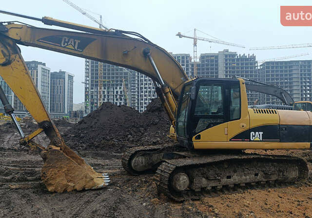 Катерпіллер 325, об'ємом двигуна 7.2 л та пробігом 18 тис. км за 50000 $, фото 2 на Automoto.ua