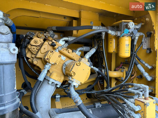 Катерпіллер 326, об'ємом двигуна 0 л та пробігом 9 тис. км за 98000 $, фото 6 на Automoto.ua