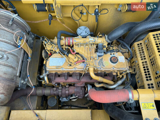 Катерпіллер 326, об'ємом двигуна 0 л та пробігом 9 тис. км за 98000 $, фото 15 на Automoto.ua