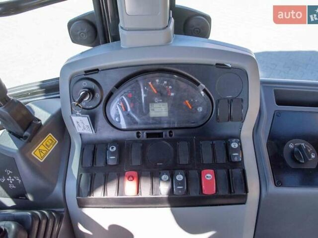 Катерпиллер 424, объемом двигателя 0 л и пробегом 0 тыс. км за 100188 $, фото 17 на Automoto.ua