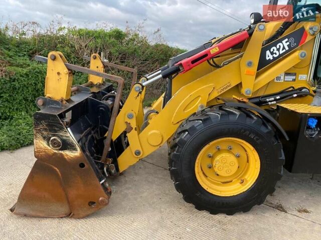Желтый Катерпиллер 432, объемом двигателя 0 л и пробегом 1 тыс. км за 89999 $, фото 5 на Automoto.ua
