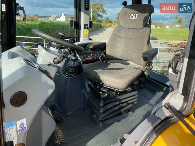 Желтый Катерпиллер 432, объемом двигателя 0 л и пробегом 1 тыс. км за 89999 $, фото 18 на Automoto.ua