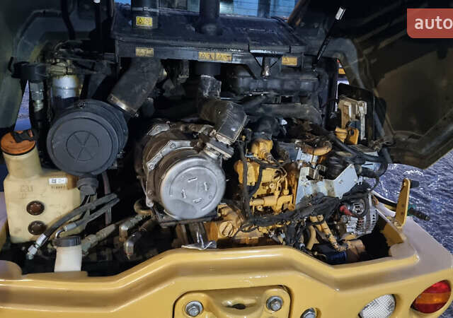 Катерпиллер 906, объемом двигателя 0 л и пробегом 29 тыс. км за 52284 $, фото 1 на Automoto.ua