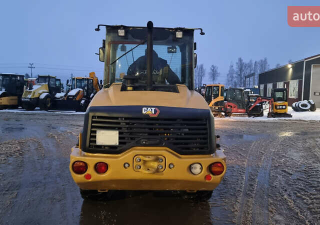 Катерпиллер 906, объемом двигателя 0 л и пробегом 29 тыс. км за 52284 $, фото 6 на Automoto.ua