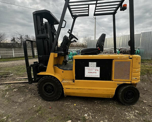 Желтый Катерпиллер ЕП, объемом двигателя 0 л и пробегом 6 тыс. км за 11250 $, фото 6 на Automoto.ua