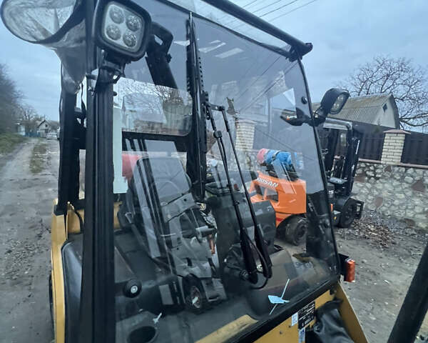 Желтый Катерпиллер ГП, объемом двигателя 2.2 л и пробегом 6 тыс. км за 13999 $, фото 67 на Automoto.ua