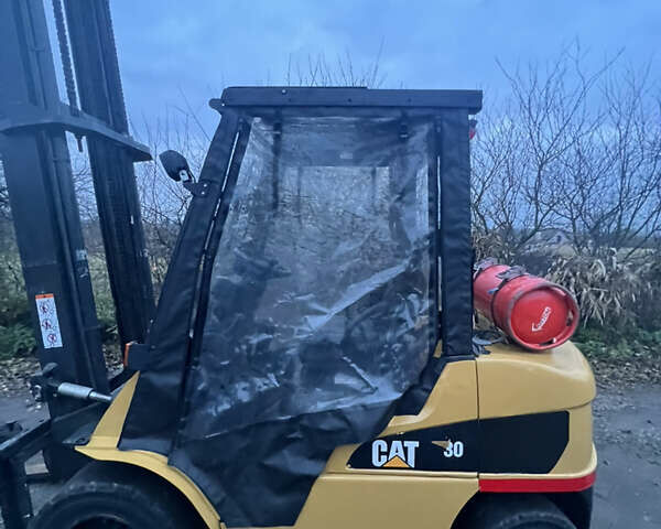 Желтый Катерпиллер ГП, объемом двигателя 2.2 л и пробегом 6 тыс. км за 13999 $, фото 64 на Automoto.ua