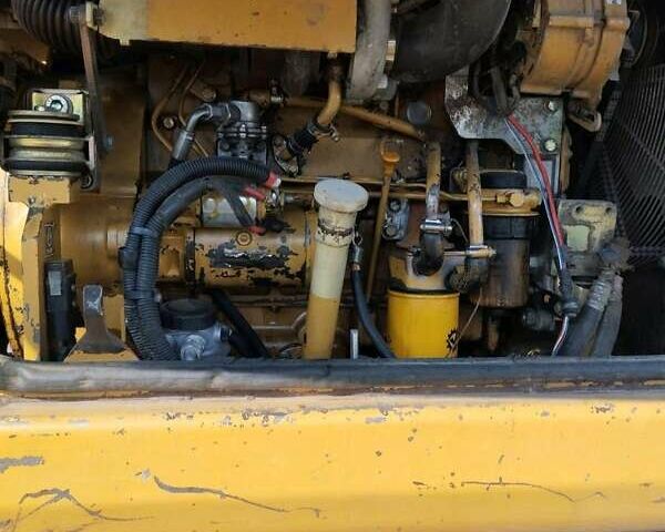 Жовтий Катерпіллер M312, об'ємом двигуна 0 л та пробігом 14 тис. км за 31500 $, фото 1 на Automoto.ua