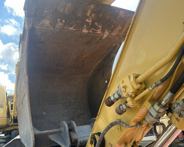 Бежевий Катерпіллер M315, об'ємом двигуна 0 л та пробігом 8 тис. км за 45800 $, фото 16 на Automoto.ua