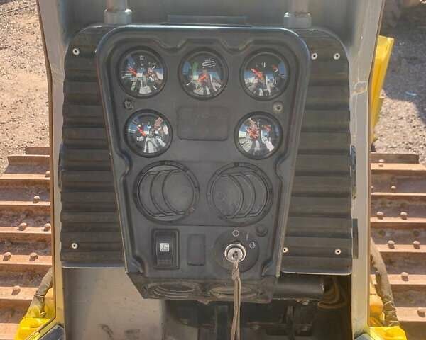 Катерпиллер D5, объемом двигателя 0 л и пробегом 0 тыс. км за 40500 $, фото 10 на Automoto.ua