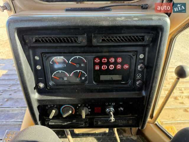Катерпіллер D6N, об'ємом двигуна 0 л та пробігом 9 тис. км за 60920 $, фото 22 на Automoto.ua