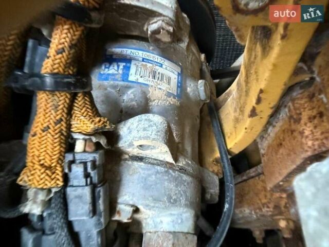 Катерпиллер D6T, объемом двигателя 0 л и пробегом 10 тыс. км за 126197 $, фото 14 на Automoto.ua
