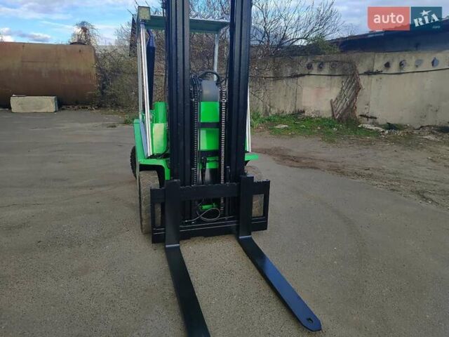 Зеленый Сисаб Drago, объемом двигателя 0 л и пробегом 5 тыс. км за 13000 $, фото 4 на Automoto.ua