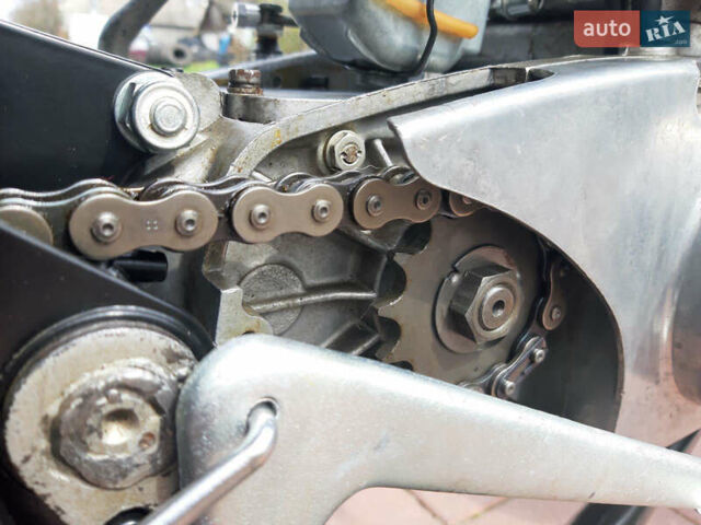 Красный Чезет Cross, объемом двигателя 2.5 л и пробегом 1 тыс. км за 7000 $, фото 15 на Automoto.ua