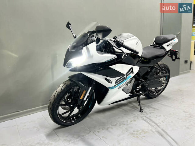 Белый СФ мото 300SR, объемом двигателя 0.3 л и пробегом 1 тыс. км за 4500 $, фото 2 на Automoto.ua