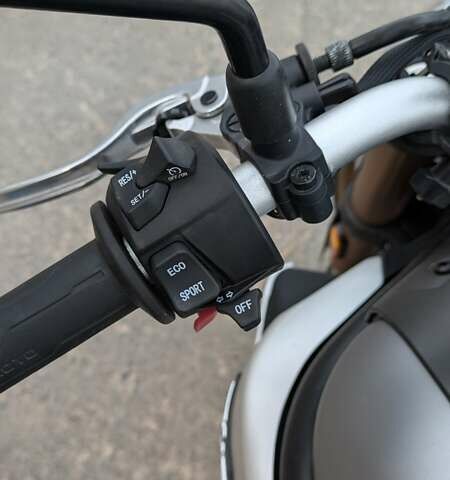 СФ мото 700 C-LX Heritage, объемом двигателя 0.69 л и пробегом 4 тыс. км за 6500 $, фото 10 на Automoto.ua
